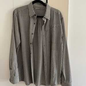 Icebreaker Men’s button down shirt